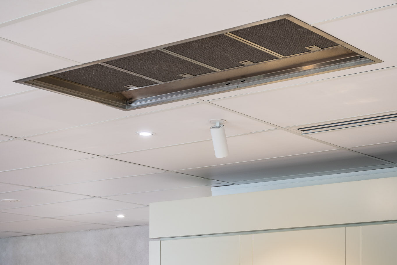 Qasair Celling Casete rangehood installation at Winning Appliances Crows Nest showroom